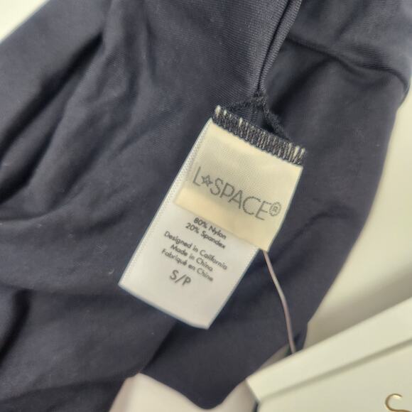 L*Space Voltaire Bikini Top in Black Gold Chain Size Small Halter NWT - Picture 6 of 6